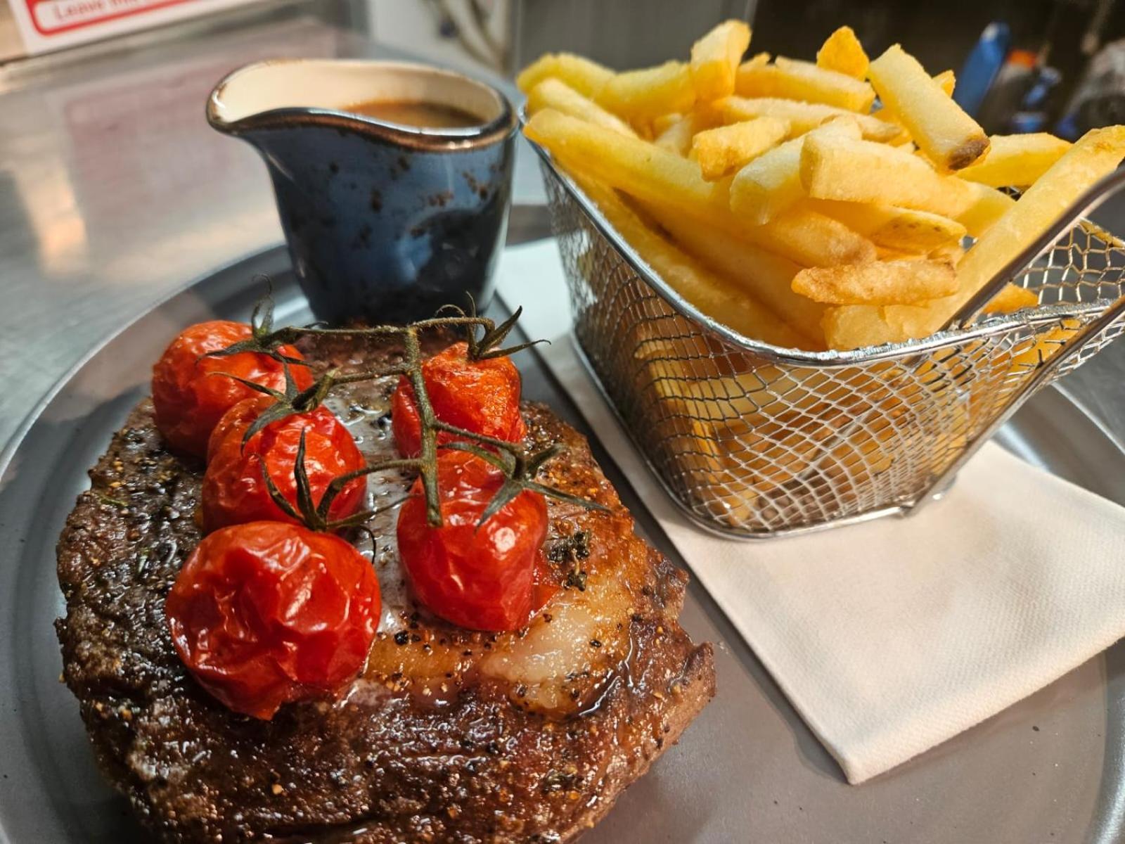 Hotel Greenfield Bar & Bistro Headford