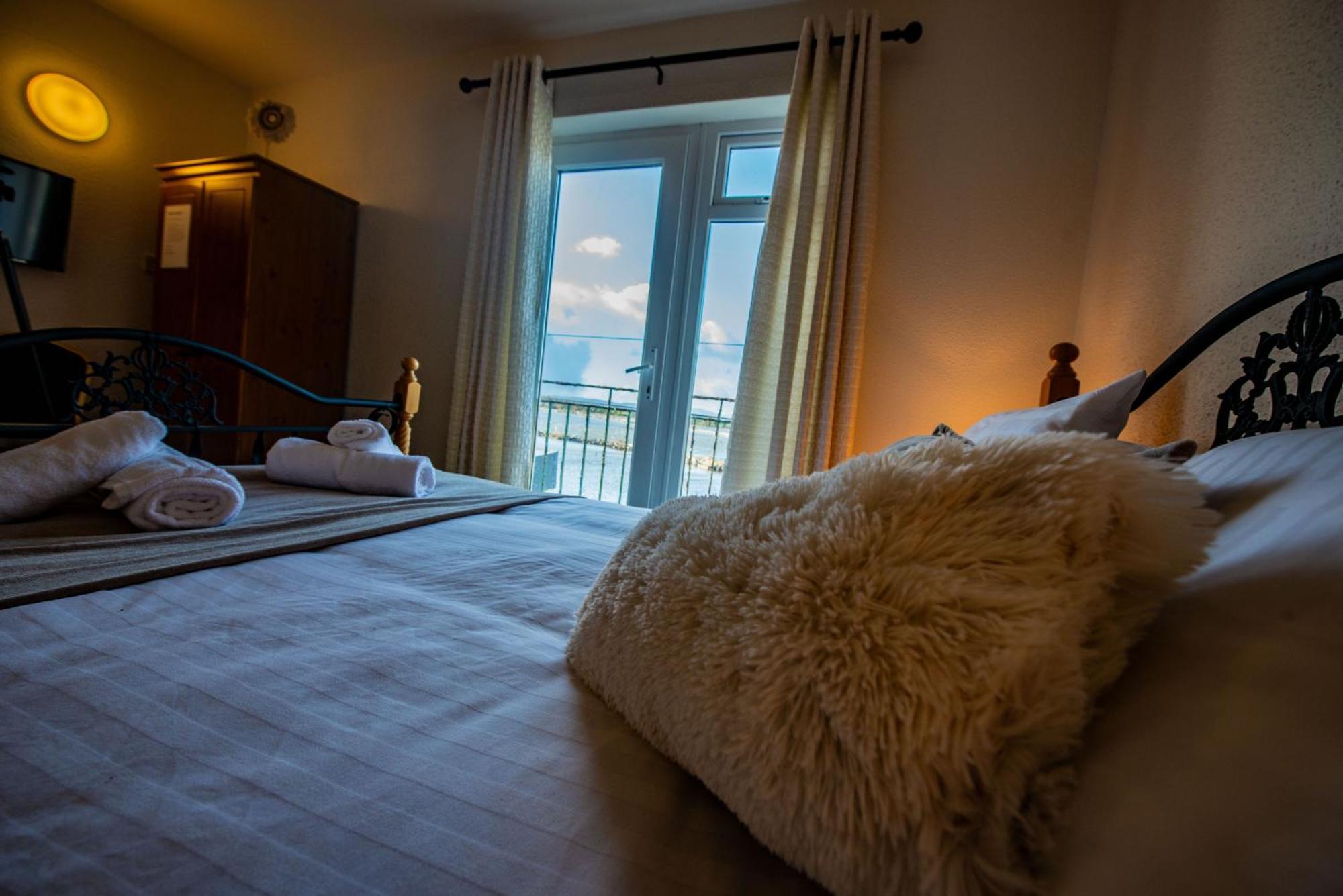 Greenfield Bar & Bistro Hotel Headford