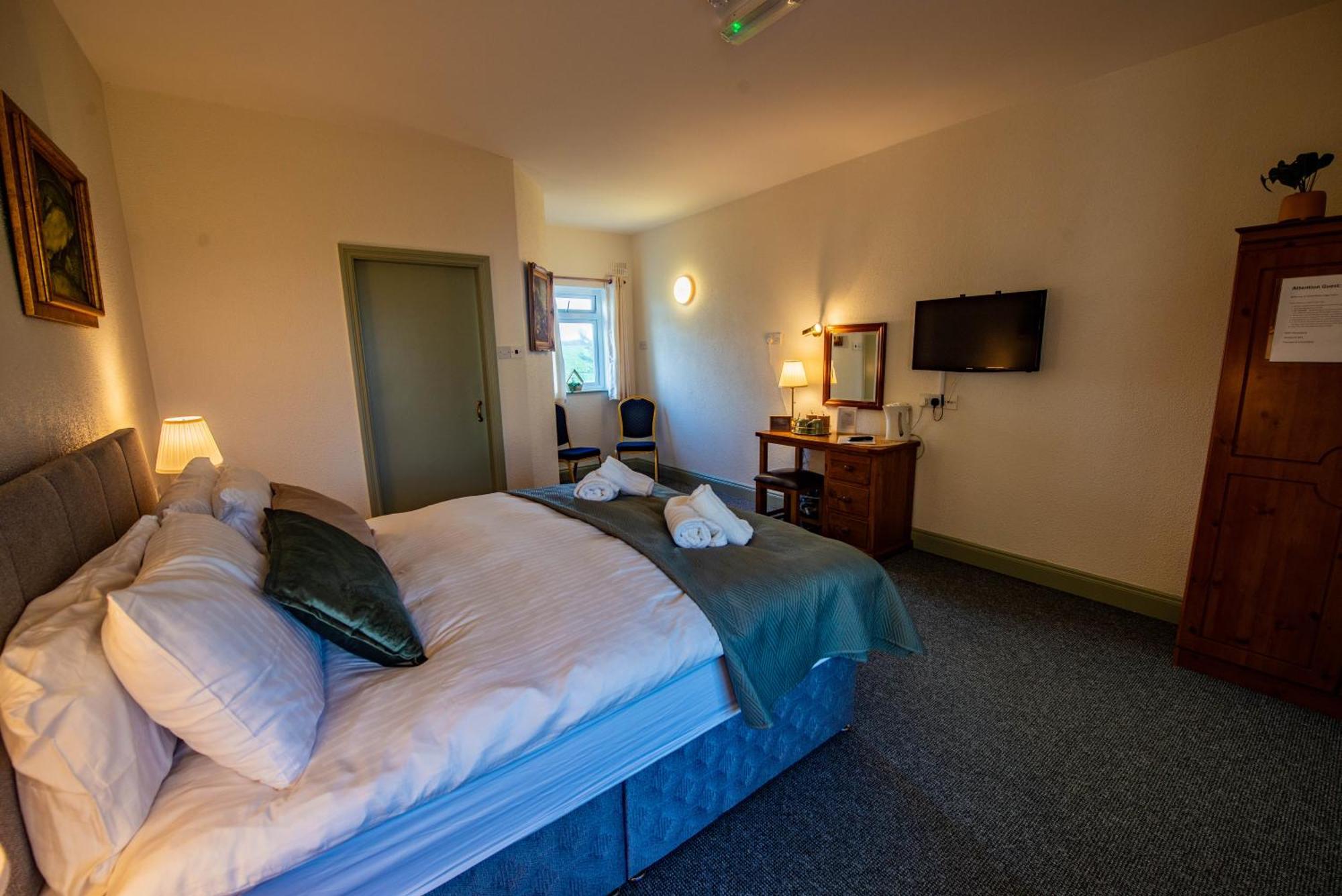 Greenfield Bar & Bistro Hotel