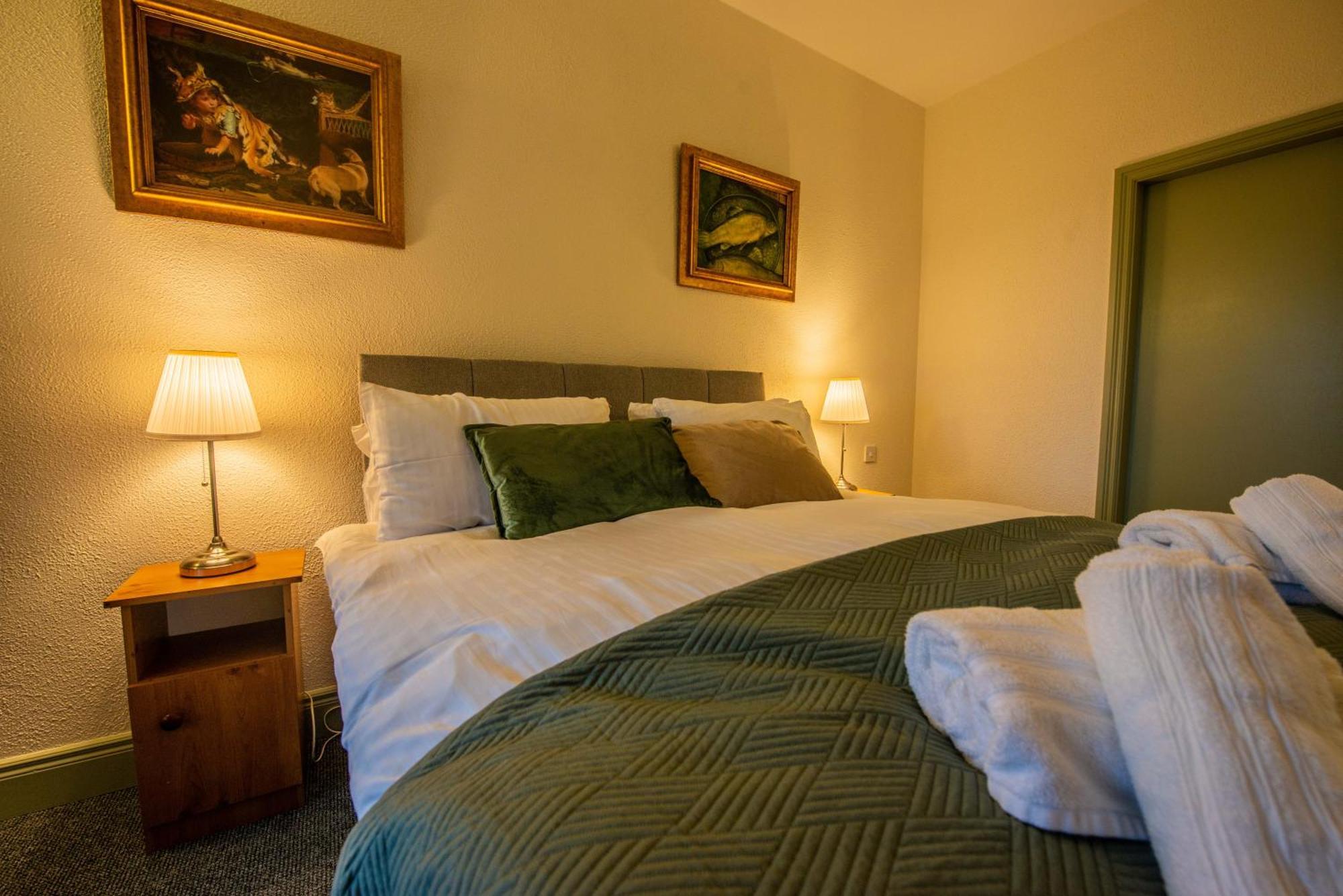 Greenfield Bar & Bistro Hotel Headford
